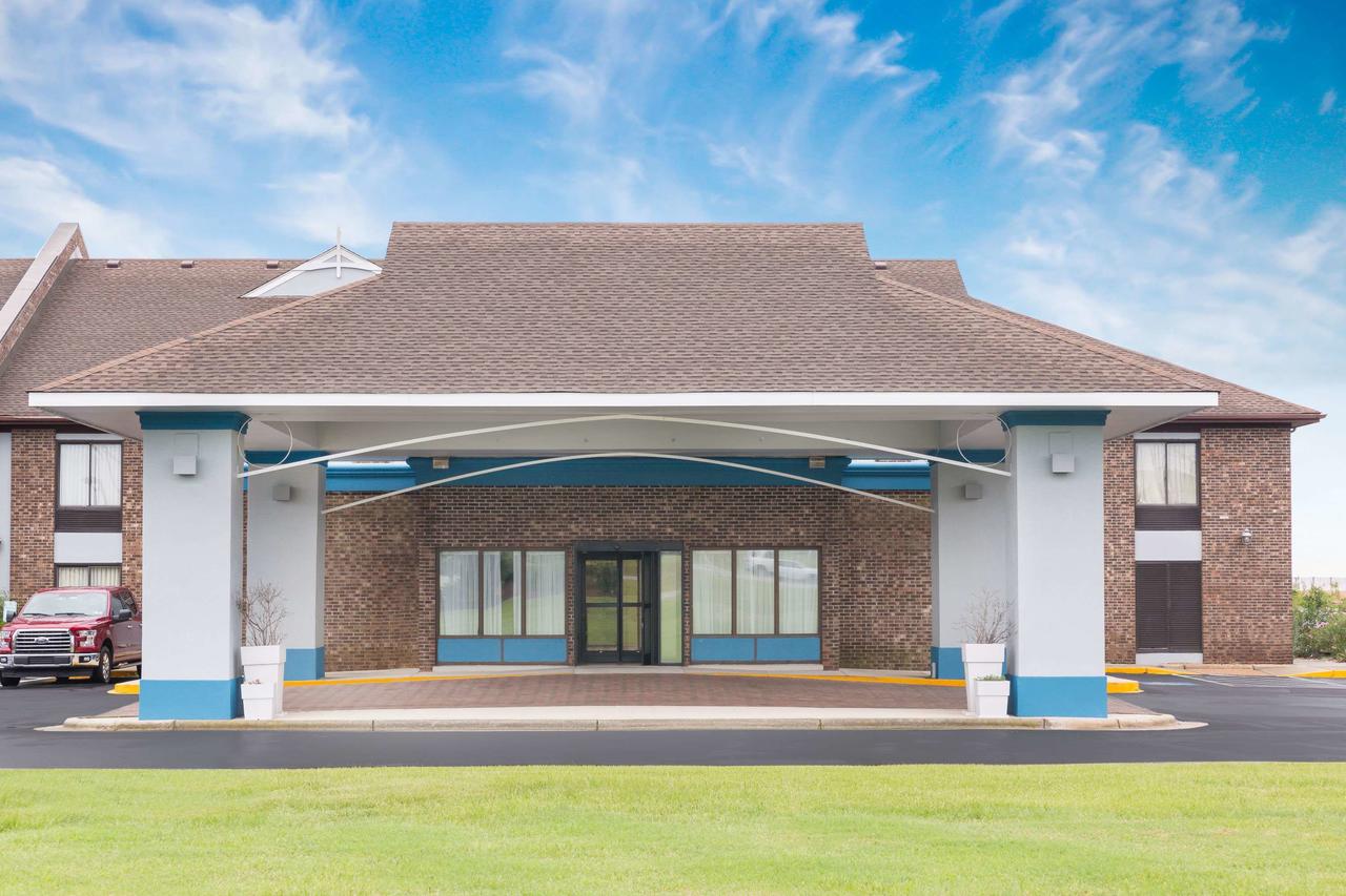Baymont By Wyndham Kitty Hawk Outer Banks - thumb 1
