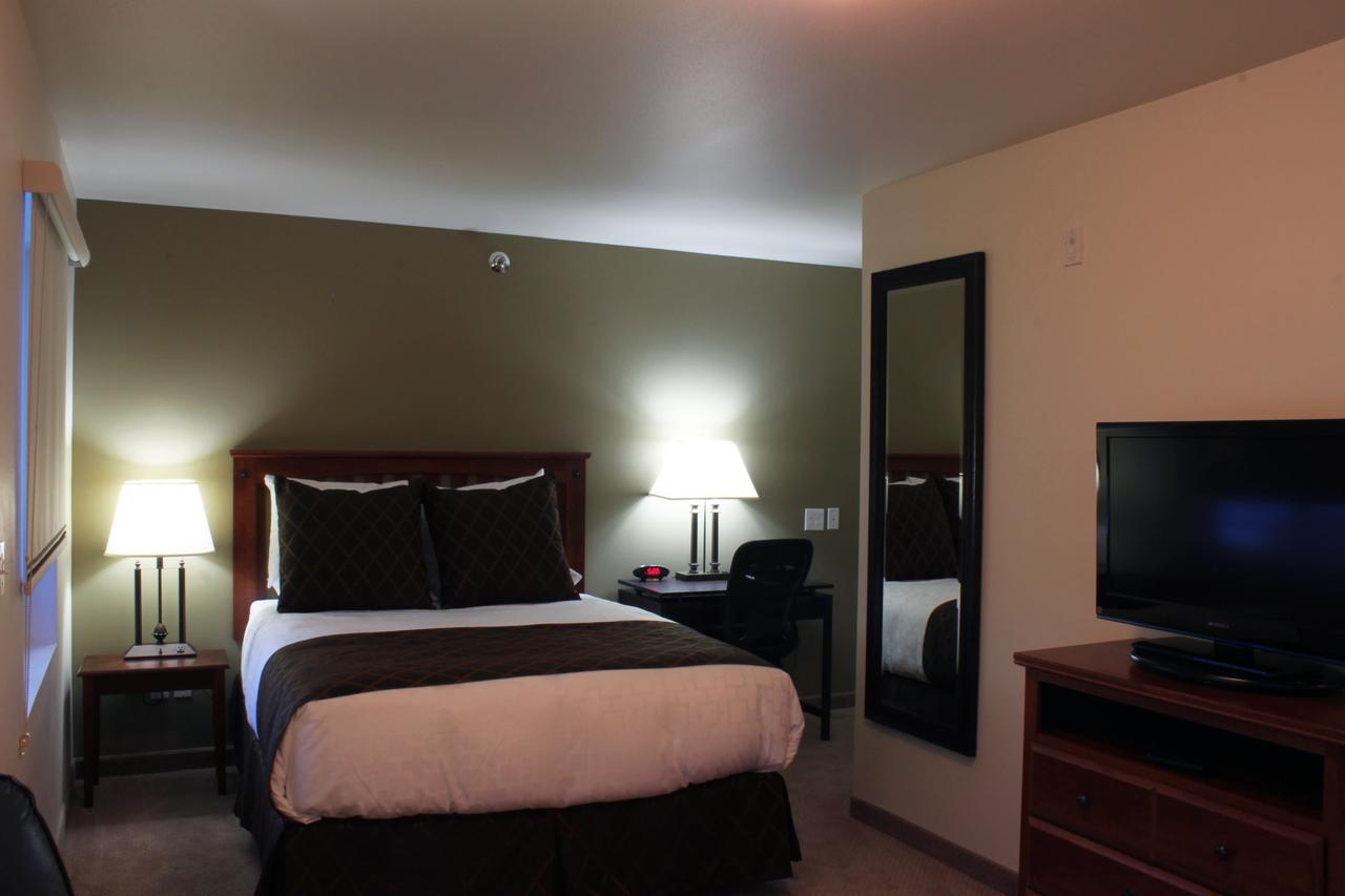 Noble Inn Minot - thumb 30