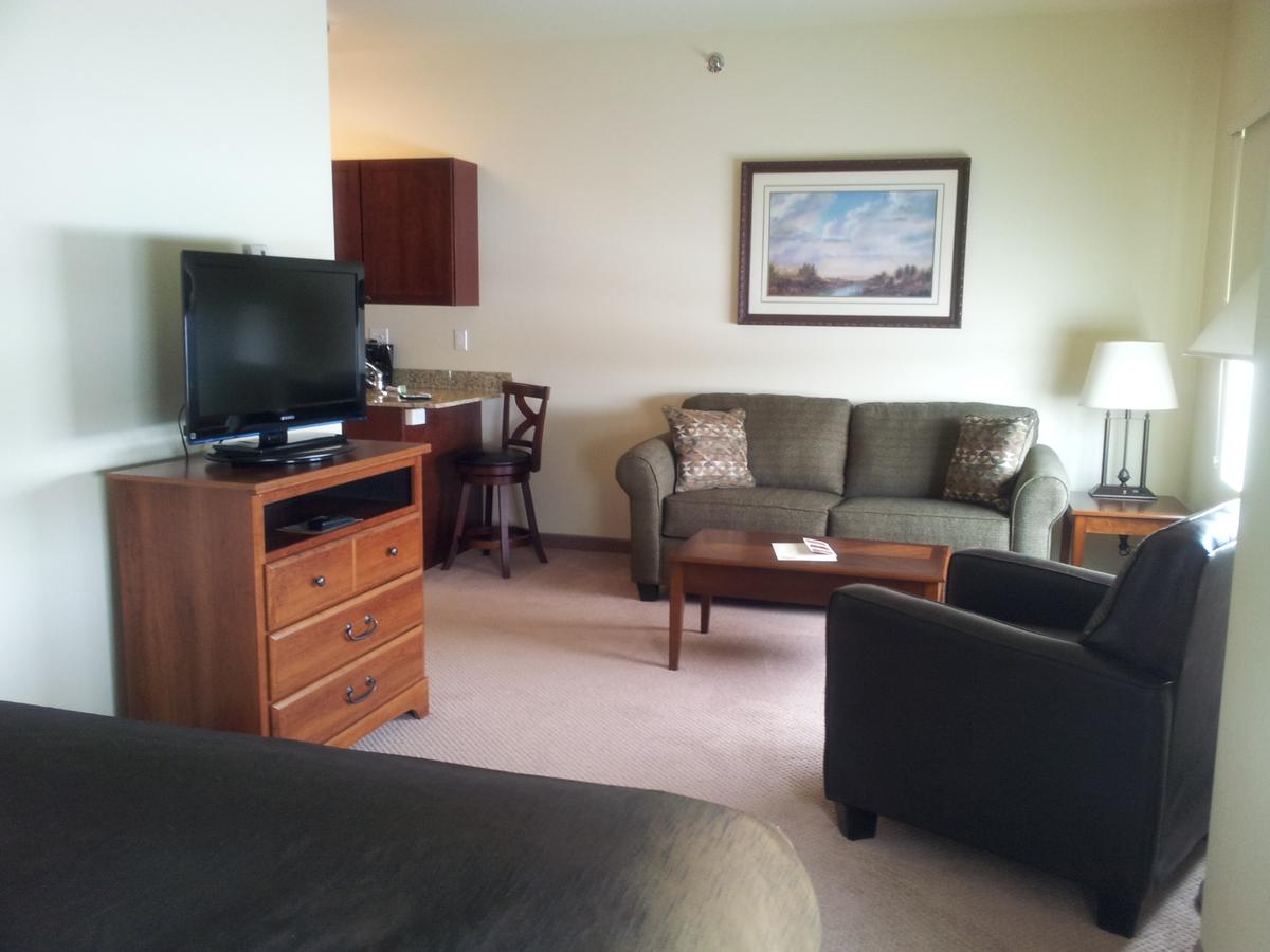 Noble Inn Minot - thumb 32