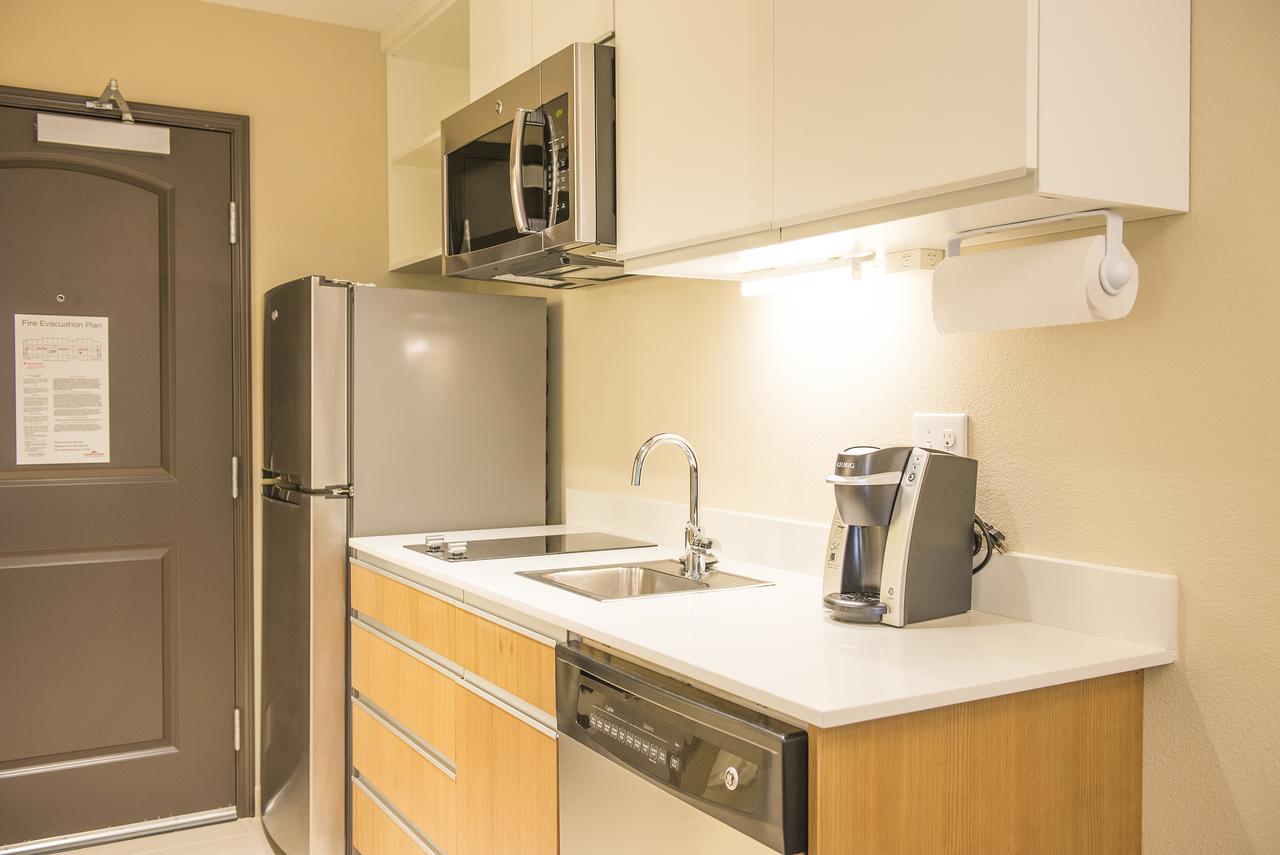 Hawthorn Suites By Wyndham Fargo - thumb 23