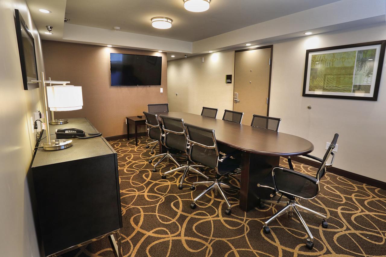 Best Western Harvest Inn & Suites - thumb 15