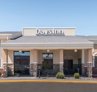 Days Inn by Wyndham Minot - Accommodation Ohio