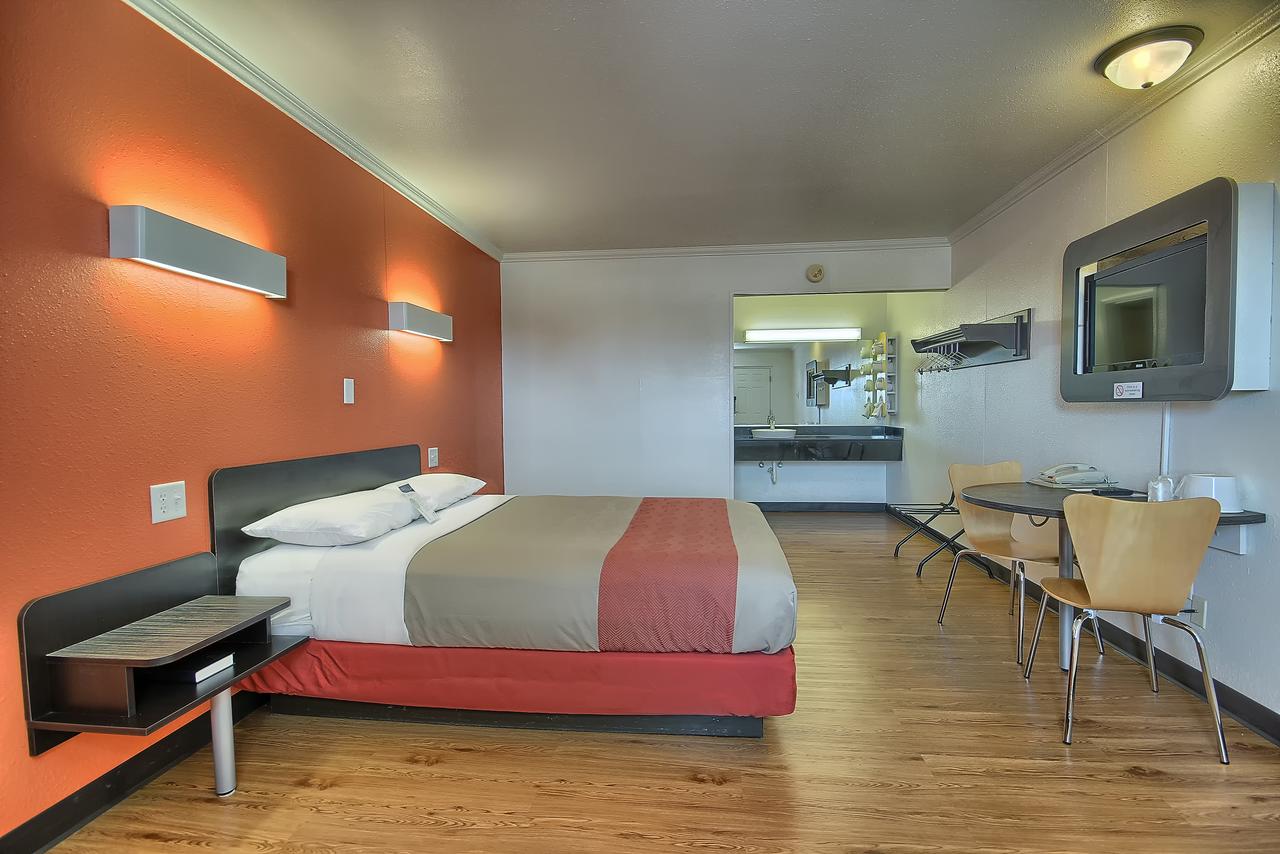 Motel 6 Lima - thumb 17