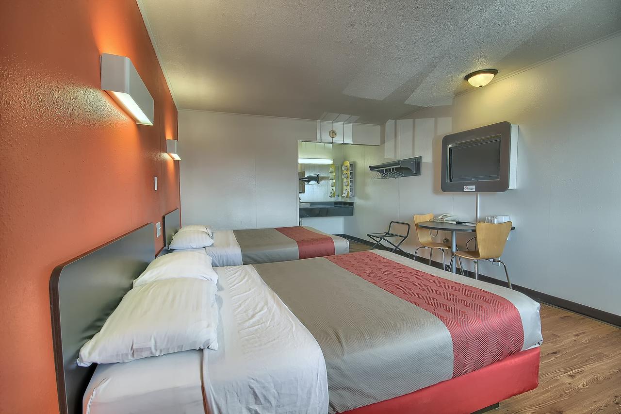 Motel 6 Lima - thumb 10