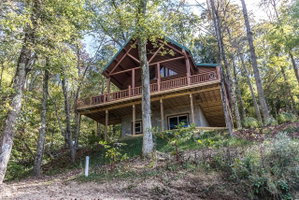 Hocking Hills Cabins & Resort Hill Of A View