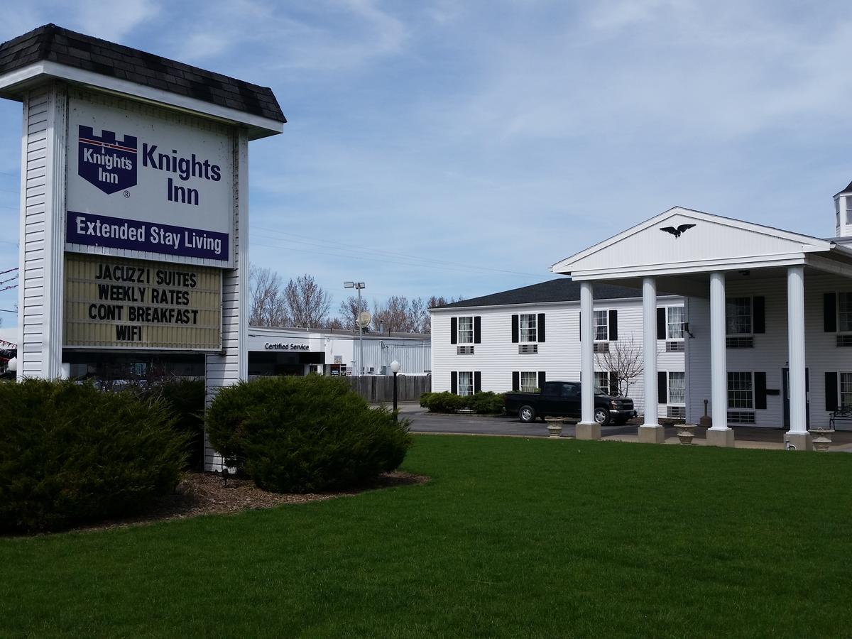 Knights Inn Sandusky - thumb 24