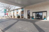Booking Milan Accommodation Ohio