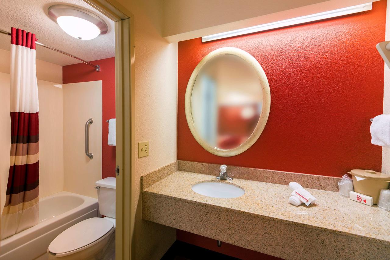 Red Roof Inn St. Clairsville - Wheeling West - thumb 14