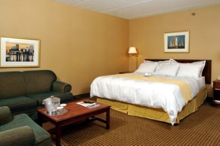 Radisson Cleveland Airport - thumb 2