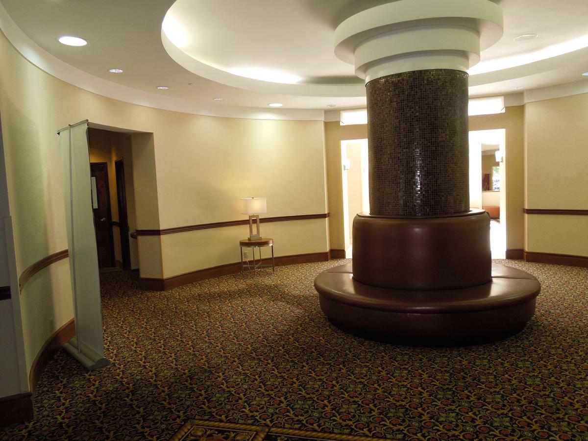 Radisson Cleveland Airport - thumb 29