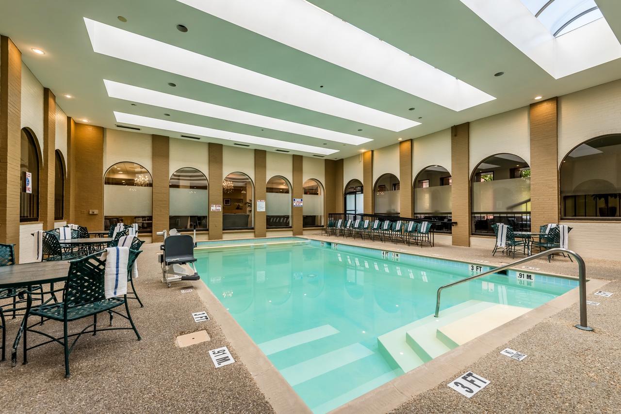 Clarion Hotel Cincinnati North - thumb 4