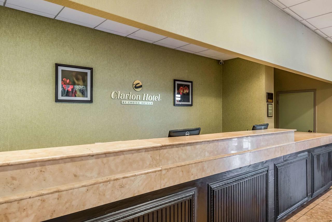 Clarion Hotel Cincinnati North - thumb 32