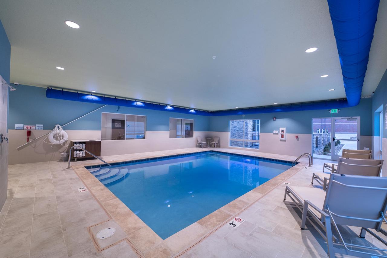 Holiday Inn Express & Suites - Millersburg - thumb 12