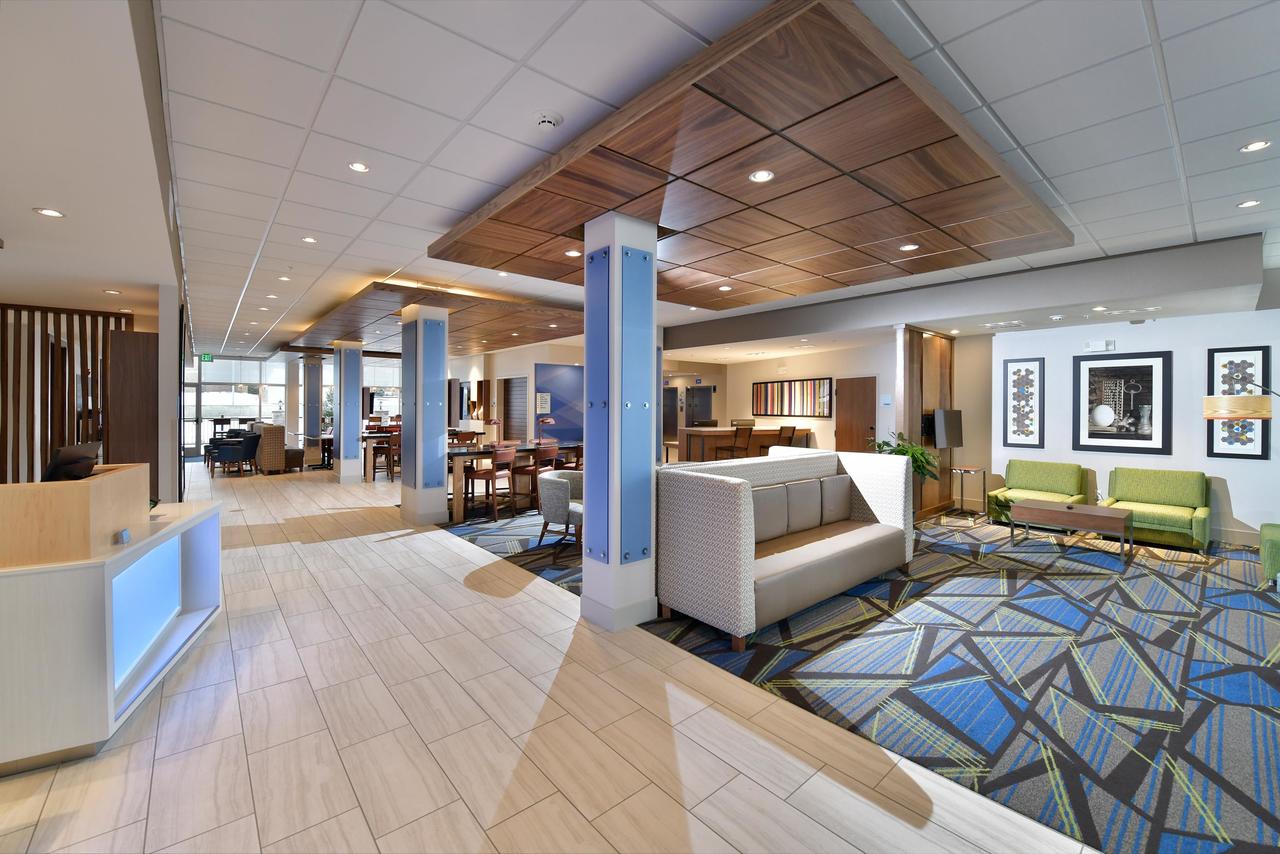 Holiday Inn Express & Suites - Millersburg - thumb 17