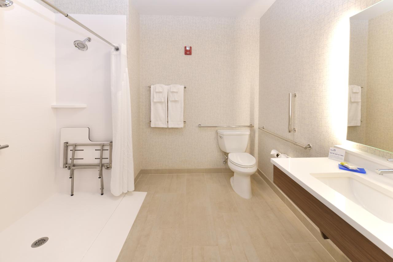 Holiday Inn Express & Suites - Millersburg - thumb 8