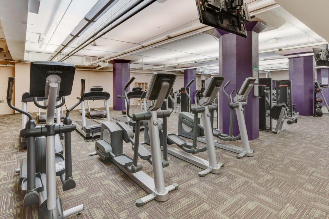 Global Luxury Suites In Downtown Cleveland - thumb 4