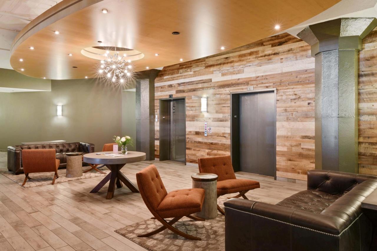 Global Luxury Suites In Downtown Cleveland - thumb 9