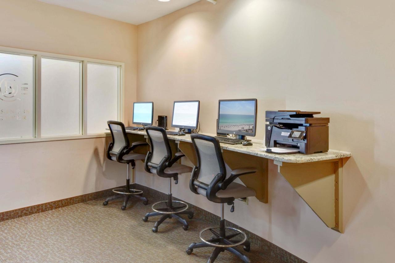 Global Luxury Suites In Downtown Cleveland - thumb 10