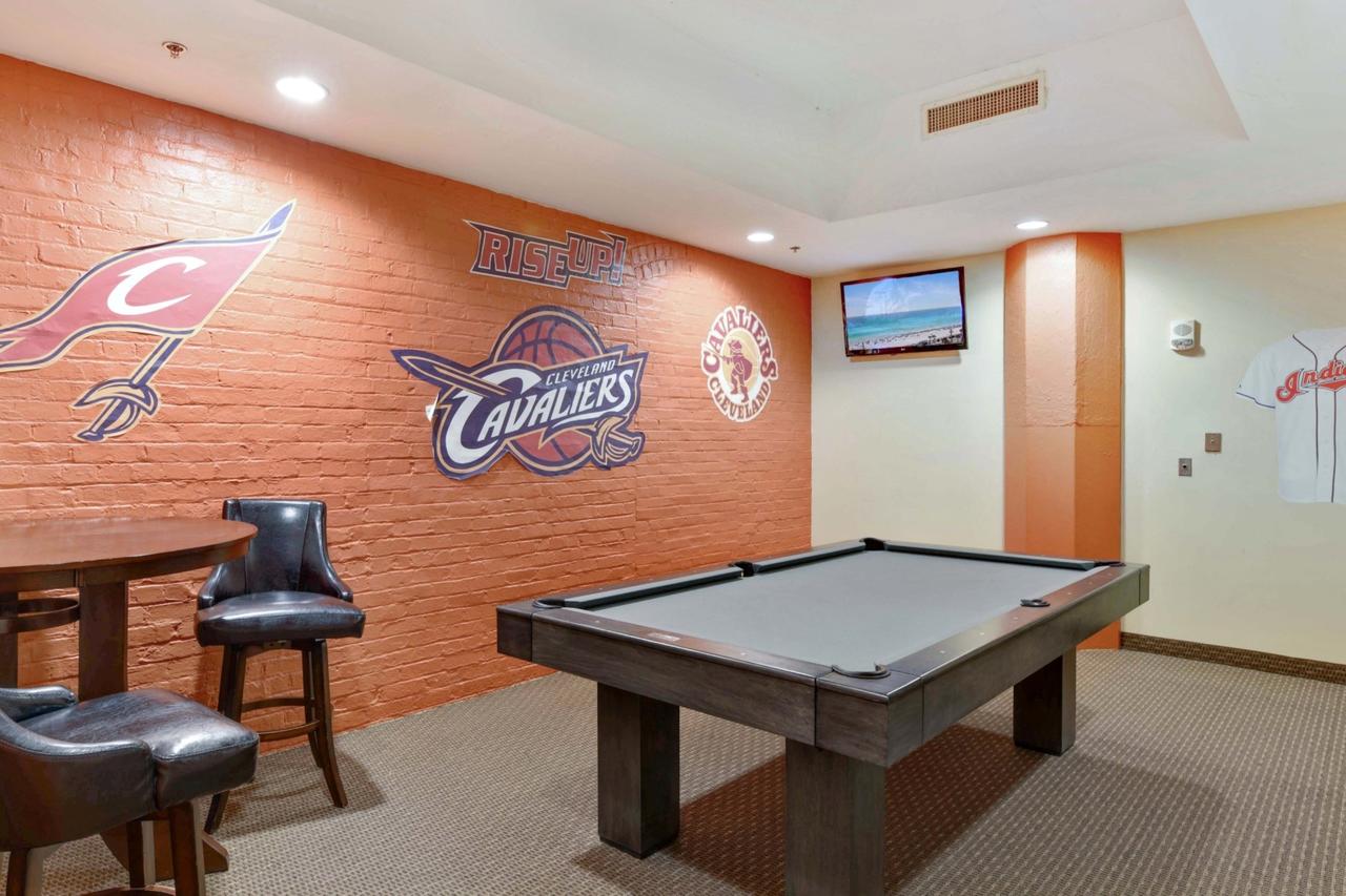 Global Luxury Suites In Downtown Cleveland - thumb 16