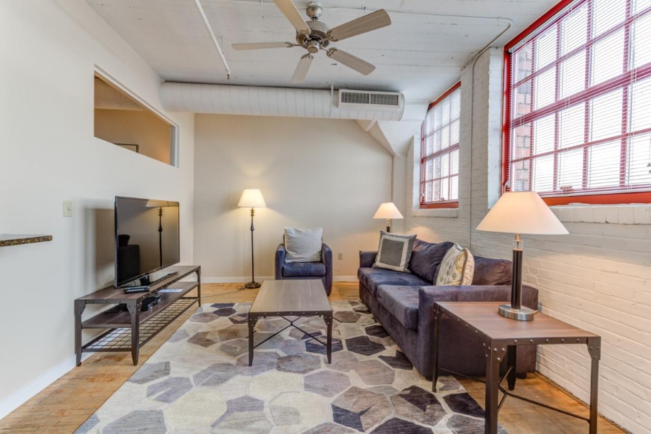 Global Luxury Suites In Downtown Cleveland - thumb 2