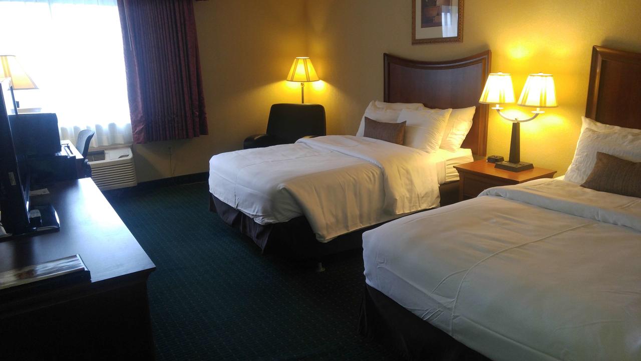 Best Western Wooster Hotel - thumb 26