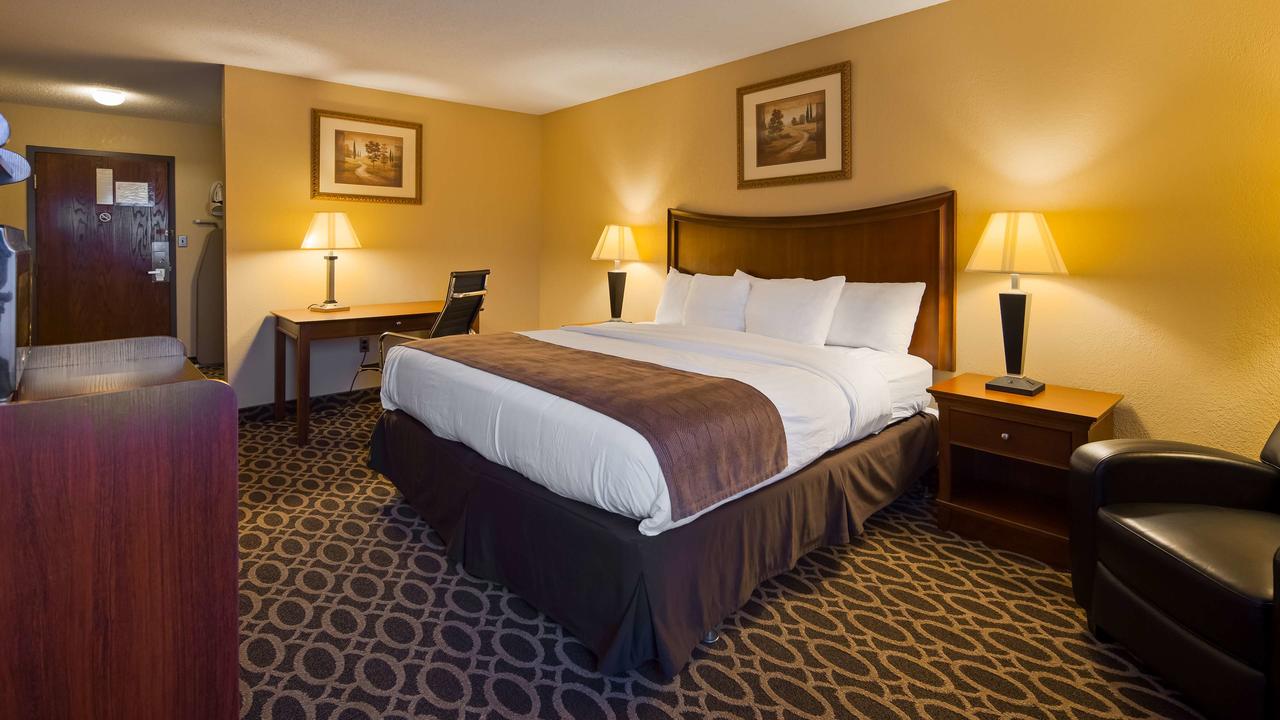 Best Western Wooster Hotel - thumb 10