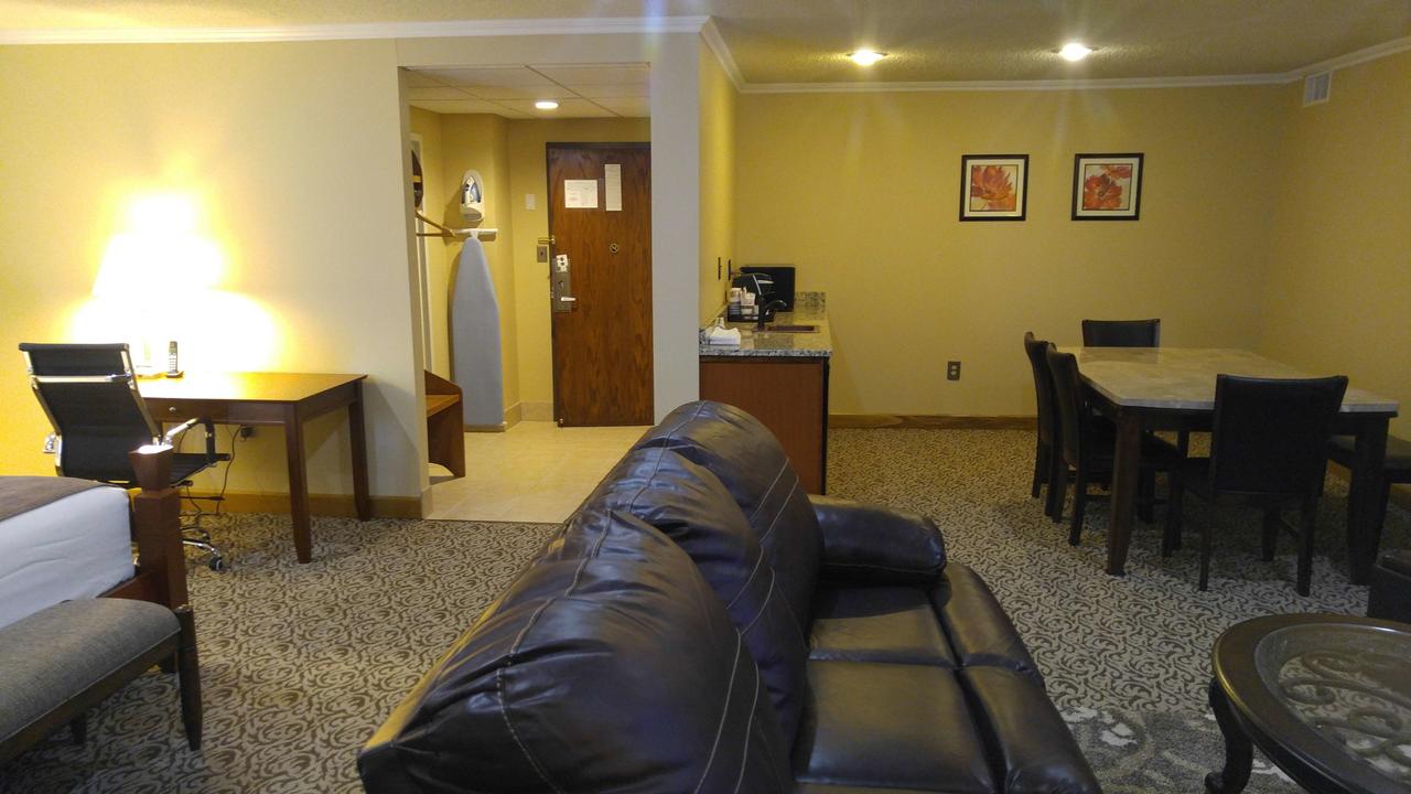Best Western Wooster Hotel - thumb 21