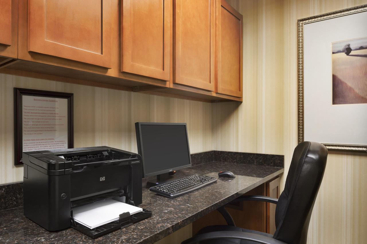 Country Inn & Suites By Radisson, Toledo South, OH - thumb 14