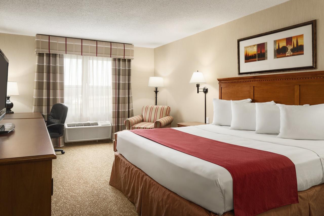 Country Inn & Suites By Radisson, Toledo South, OH - thumb 3
