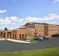 Ramada by Wyndham Canton/Hall of Fame - Accommodation Ohio