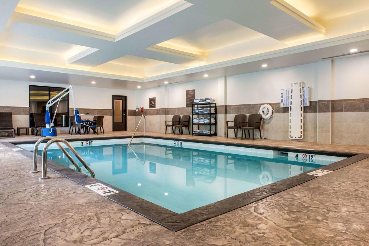 Comfort Suites Columbus Airport - thumb 8
