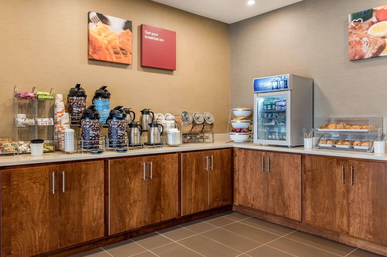 Comfort Suites Columbus Airport - thumb 5