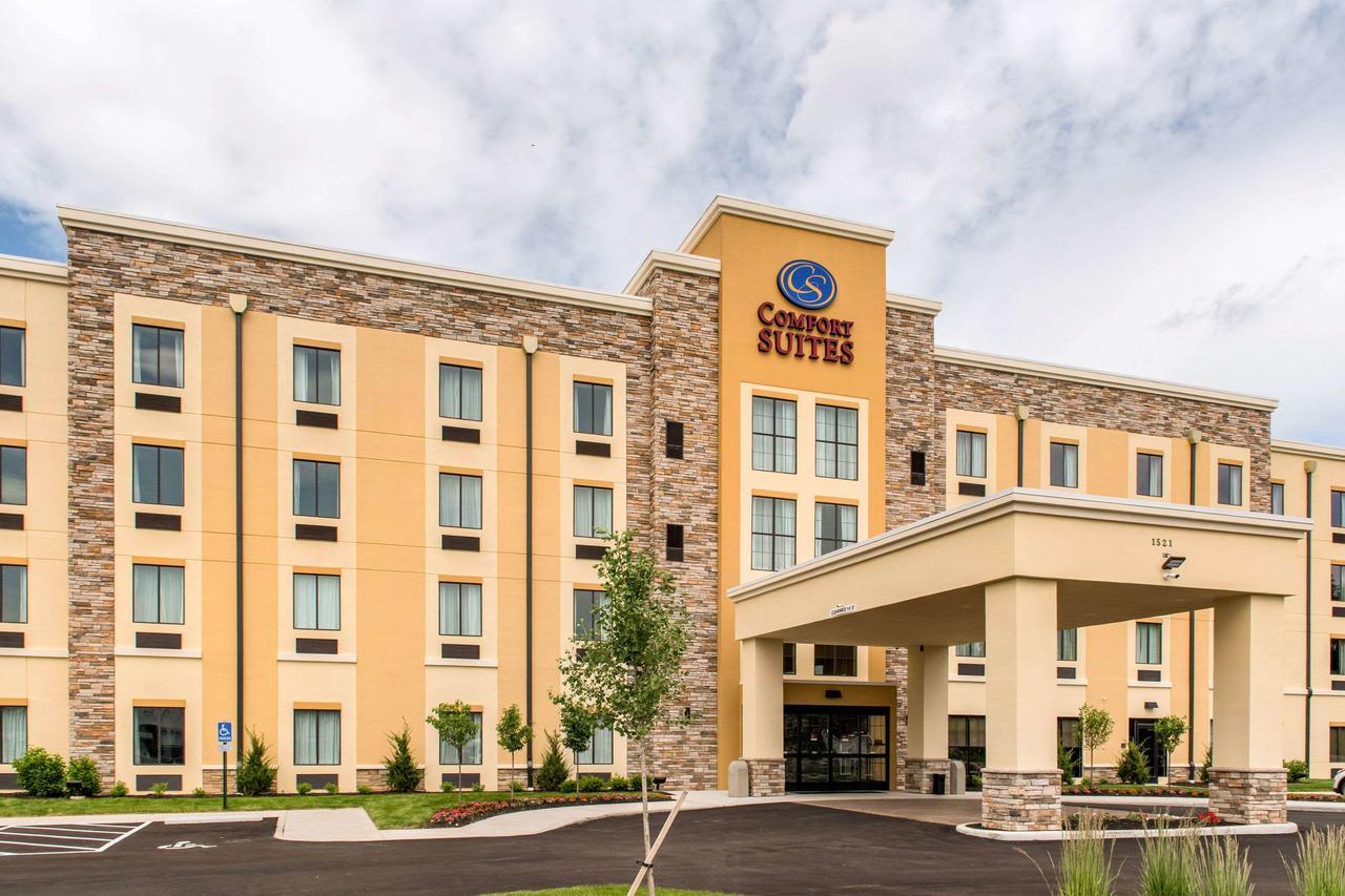 Comfort Suites Columbus Airport - thumb 0