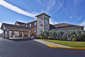 Holiday Inn Express Hotel & Suites Columbus Southeast