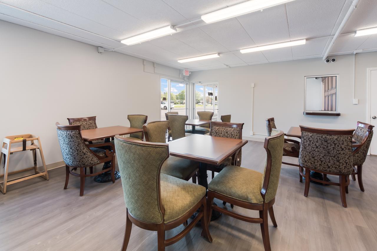 Americas Best Value Inn Columbus - thumb 22