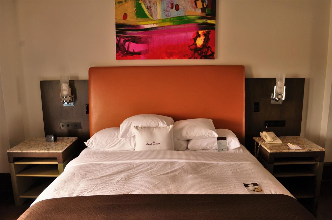 DoubleTree By Hilton - The Tudor Arms Hotel - thumb 4