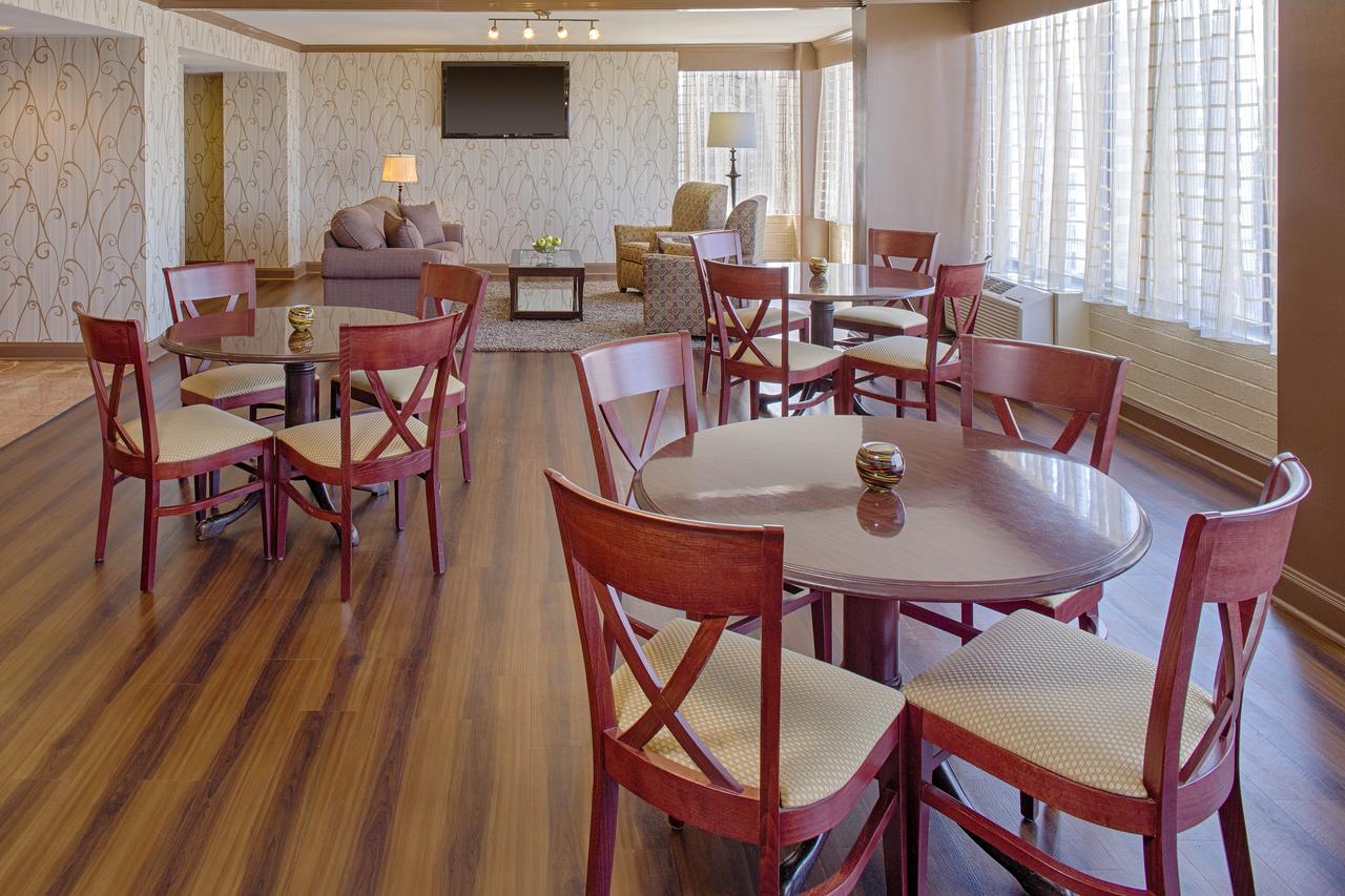 Crowne Plaza Hotel Dayton - thumb 2