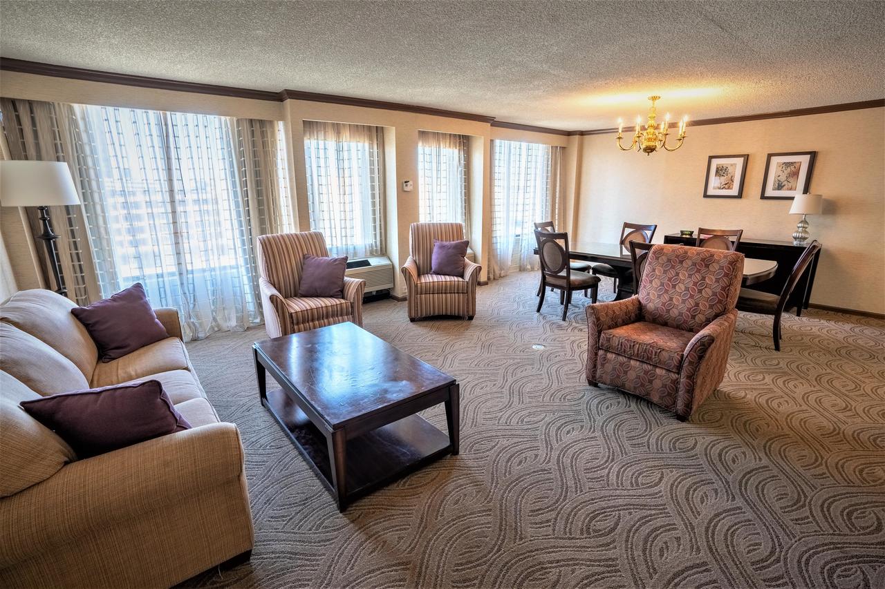 Crowne Plaza Hotel Dayton - thumb 37