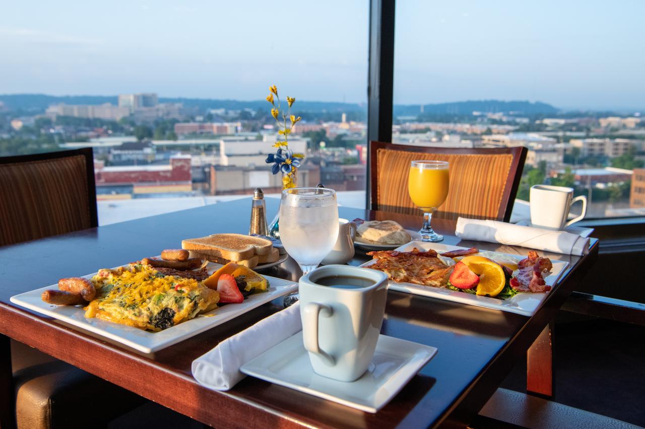 Crowne Plaza Hotel Dayton - thumb 23