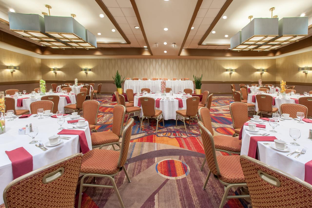 Crowne Plaza Hotel Dayton - thumb 27