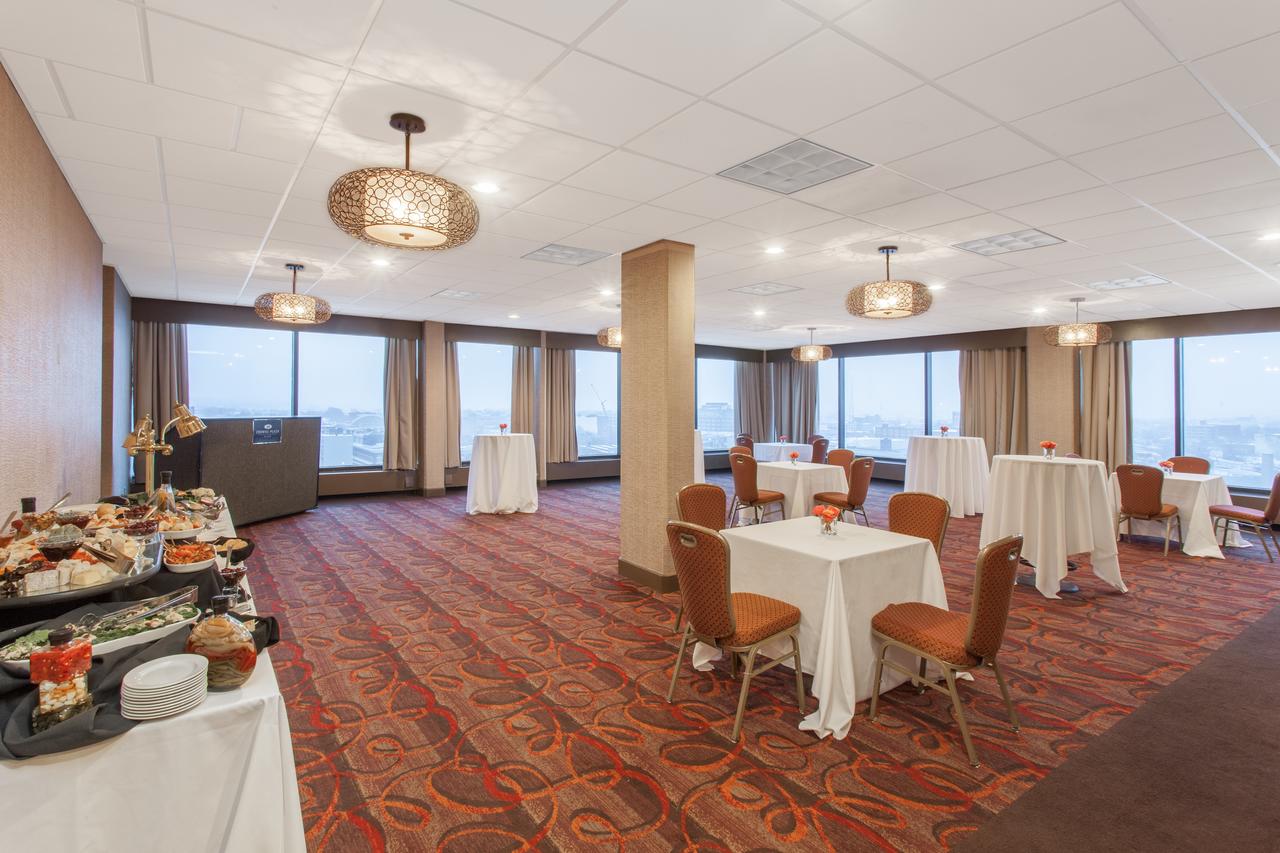 Crowne Plaza Hotel Dayton - thumb 36