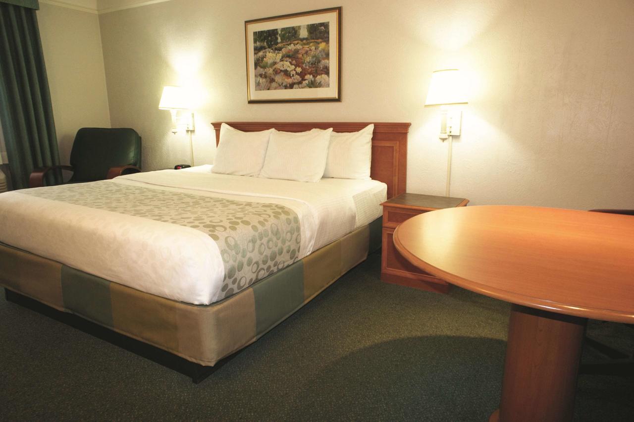 La Quinta Inn By Wyndham Columbus Airport Area - thumb 4