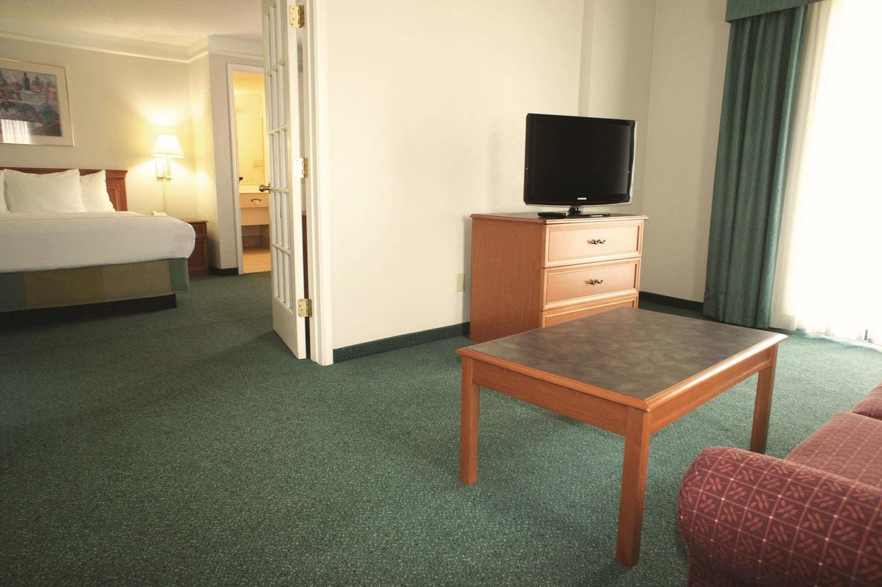 La Quinta Inn By Wyndham Columbus Airport Area - thumb 9
