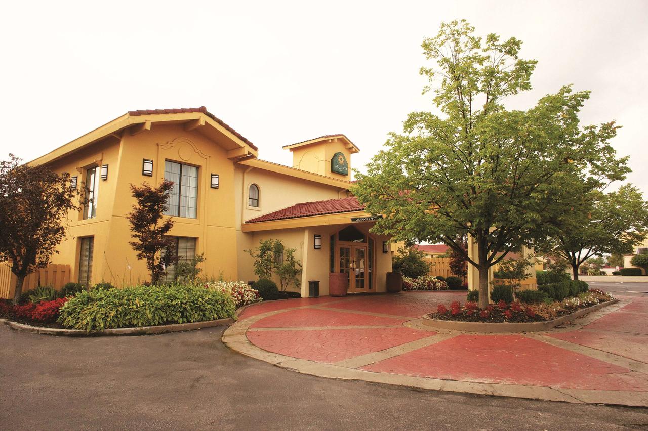 La Quinta Inn By Wyndham Columbus Airport Area - thumb 0