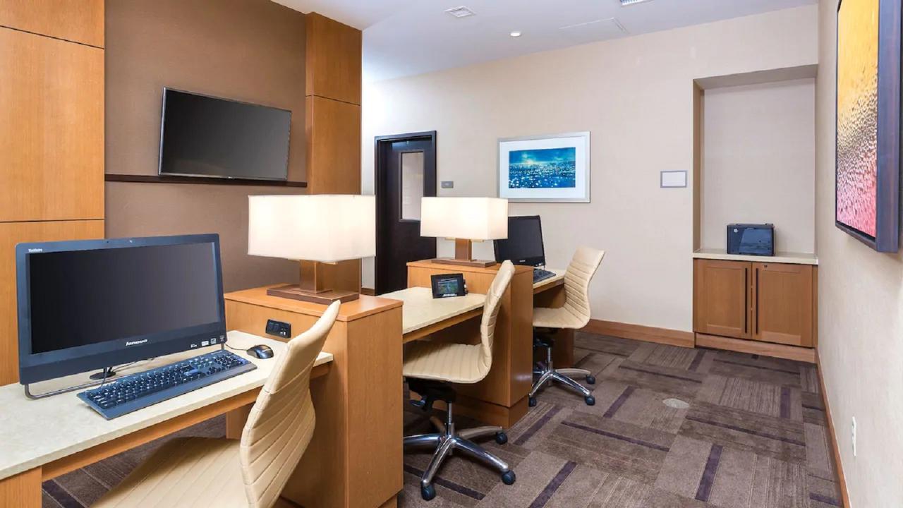 Hyatt Place Canton - thumb 8