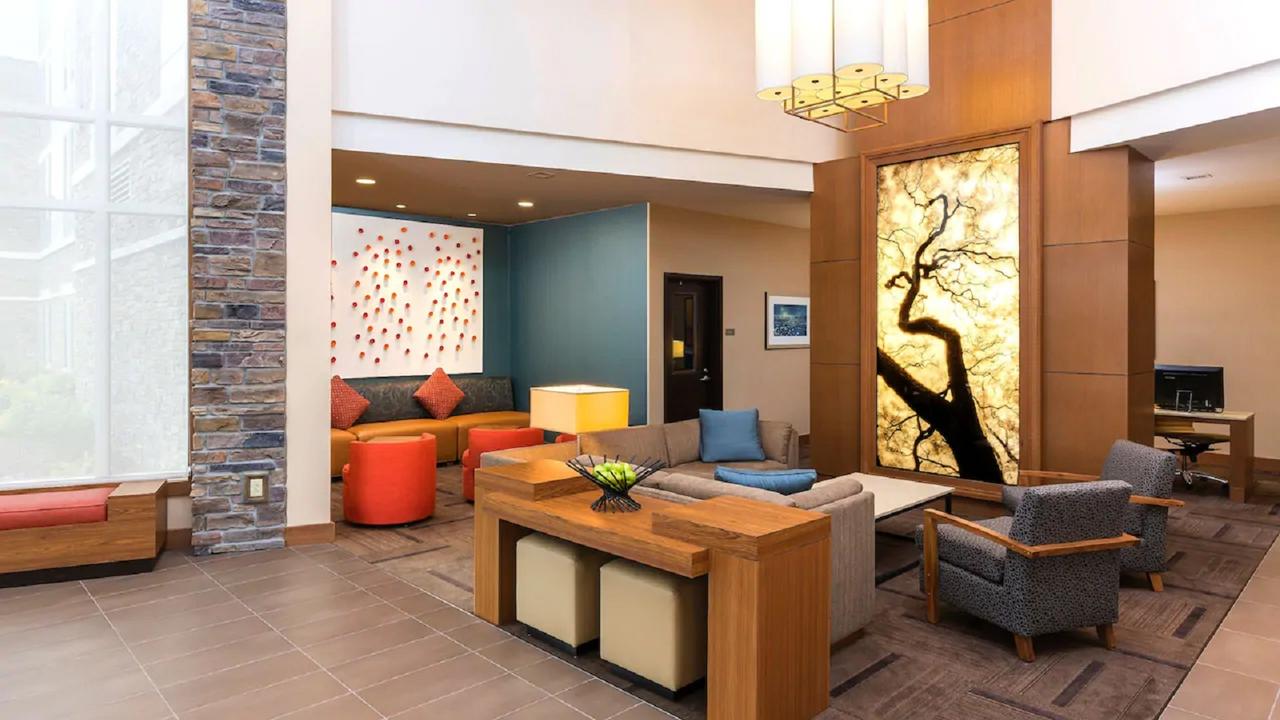 Hyatt Place Canton - thumb 6