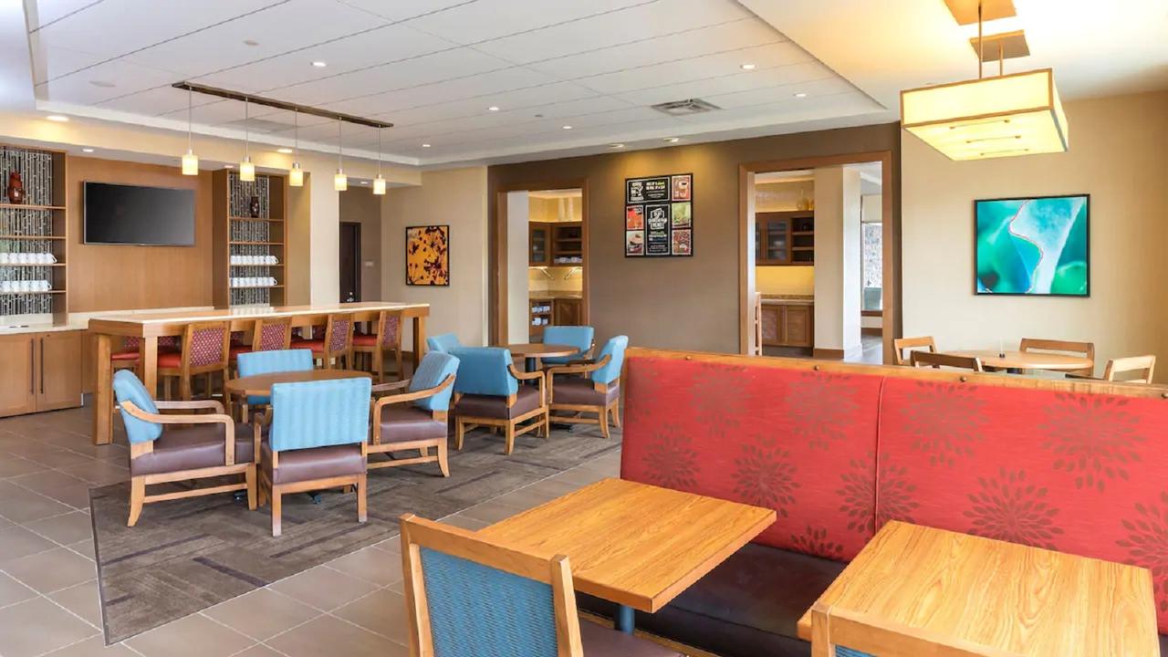 Hyatt Place Canton - thumb 5