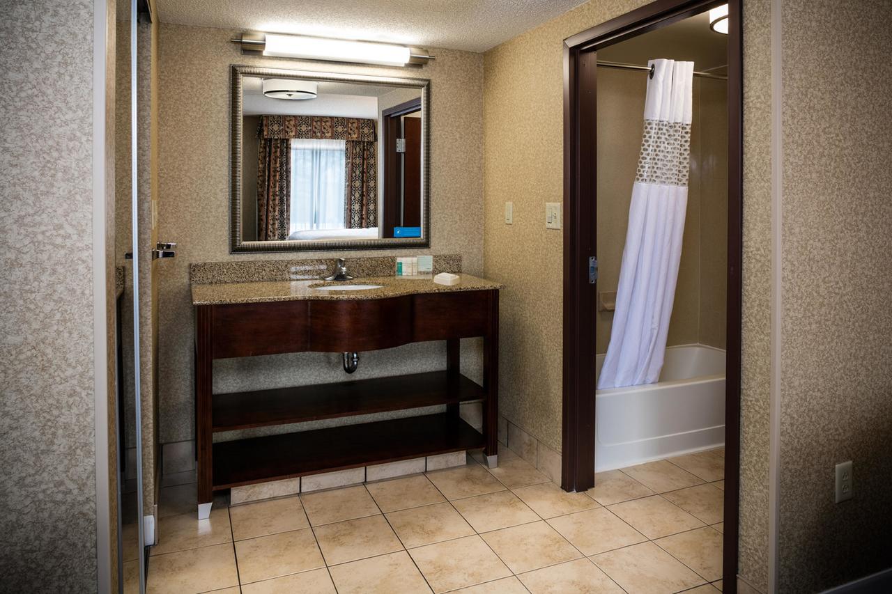 Hampton Inn & Suites Toledo-Perrysburg - thumb 34