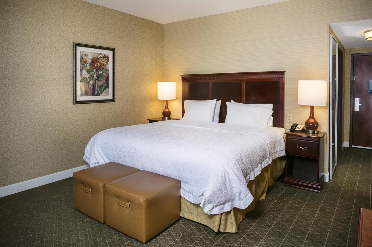 Hampton Inn & Suites Toledo-Perrysburg - thumb 39