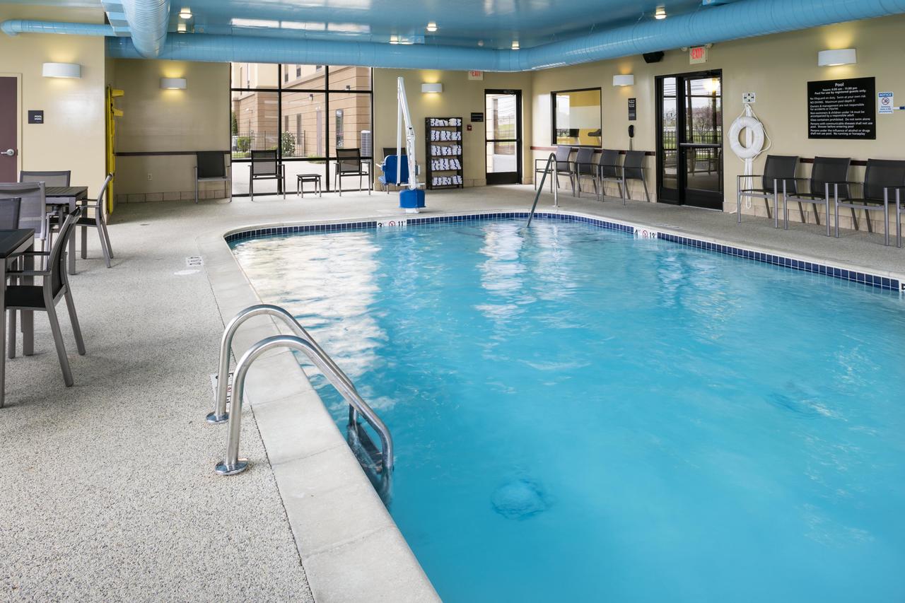 Hampton Inn & Suites Toledo-Perrysburg - thumb 35